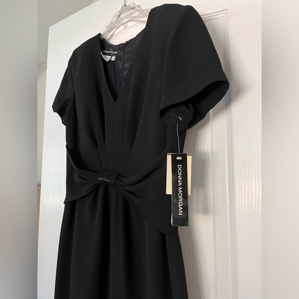 Donna Morgan NWT perfect classy black dress